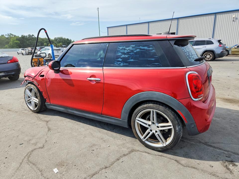 Снимка 2 от търг – 2018 MINI COOPER с VIN WMWXP7C59J2A49178