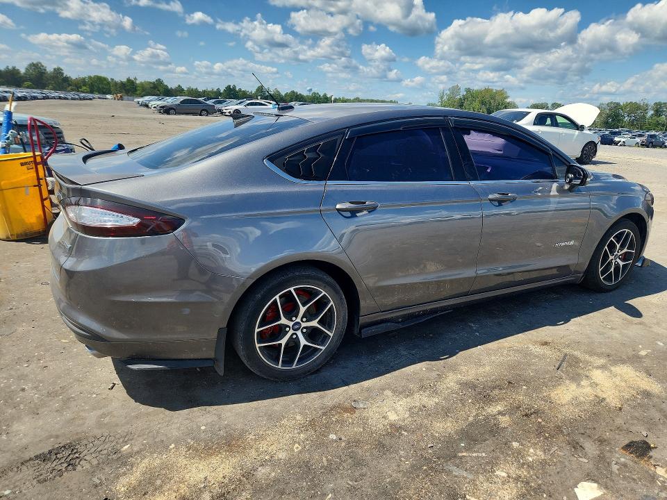 Zdjęcie 3 z aukcji – 2013 FORD FUSION z VIN 3FA6P0LU8DR325396