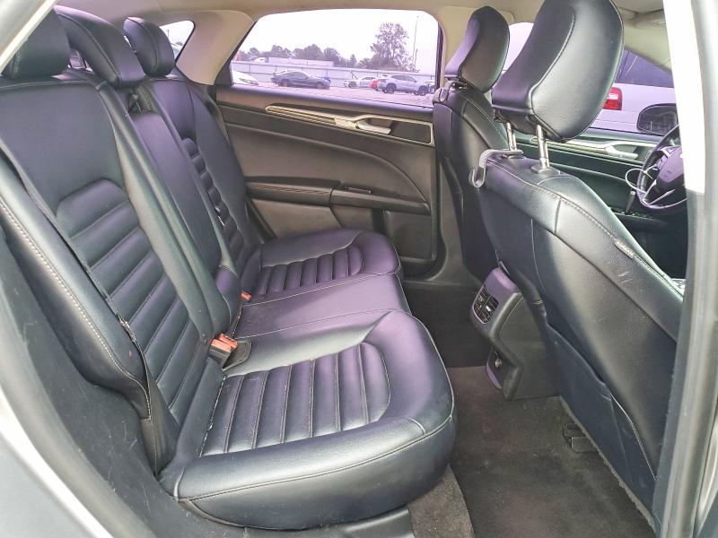 Photo 10 from auction – 2020 FORD FUSION with VIN 3FA6P0CD6LR133344