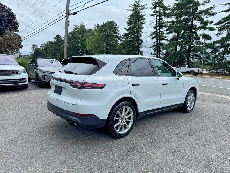 Photo 3 from auction – 2019 PORSCHE CAYENNE with VIN WP1AA2AY3KDA07262