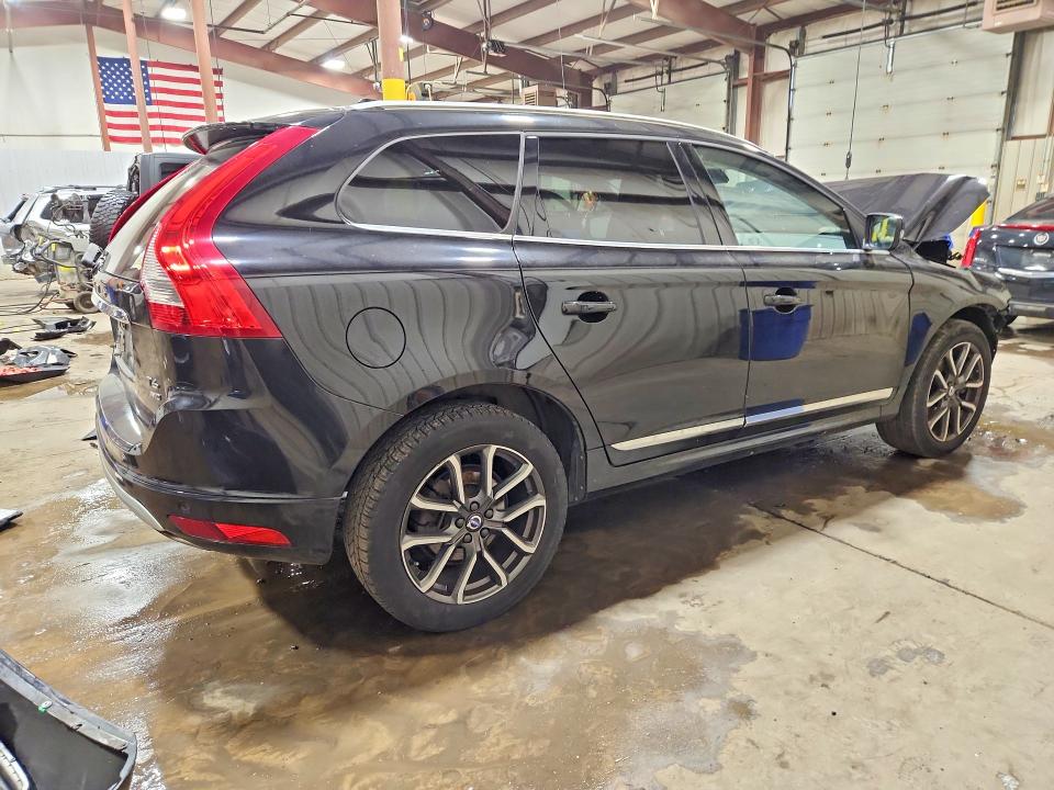 Photo 3 from auction – 2017 VOLVO XC60 with VIN YV449MRR3H2067494