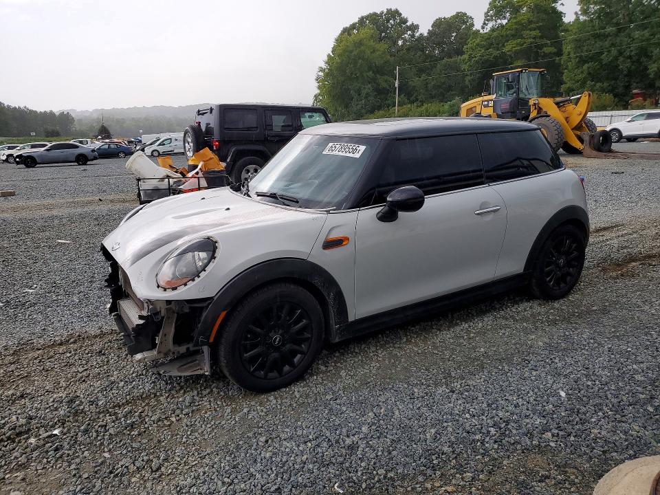 MINI COOPER 2015 with VIN WMWXM5C56FT938399 - Photo from auction