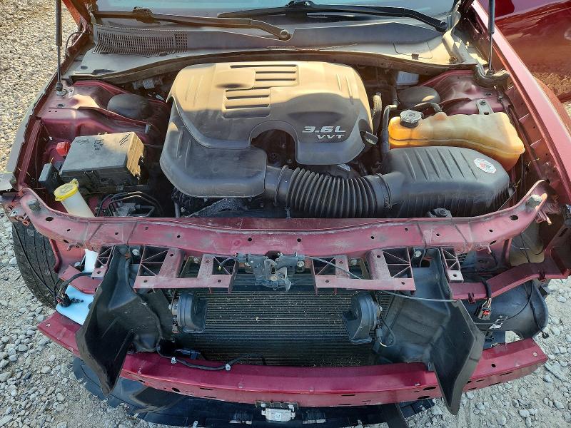 Photo 11 from auction – 2018 CHRYSLER 300 with VIN 2C3CCAGG9JH331092