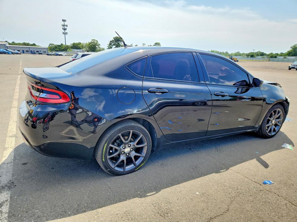 Photo 3 from auction – 2015 DODGE DART with VIN 1C3CDFAA7FD414510