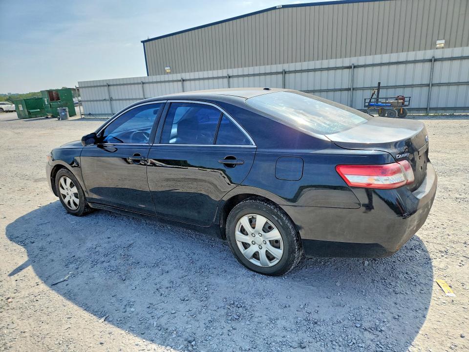 Photo 2 from auction – 2011 TOYOTA CAMRY with VIN 4T1BF3EK9BU757523
