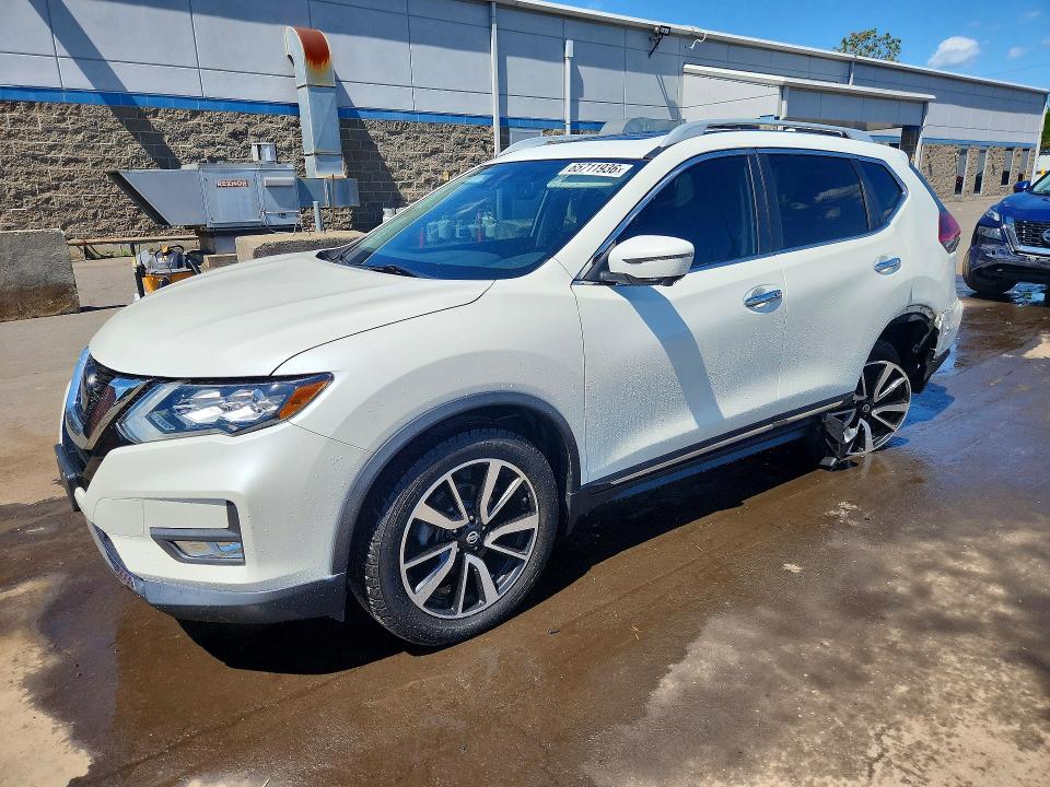 NISSAN ROGUE 2019 with VIN 5N1AT2MV2KC815679 - Photo from auction