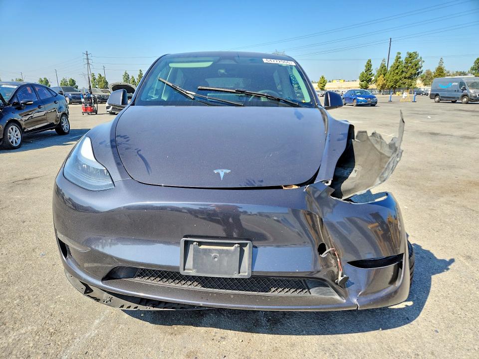 Photo 5 from auction – 2025 TESLA MODEL Y with VIN 7SAYGDED3SF276598