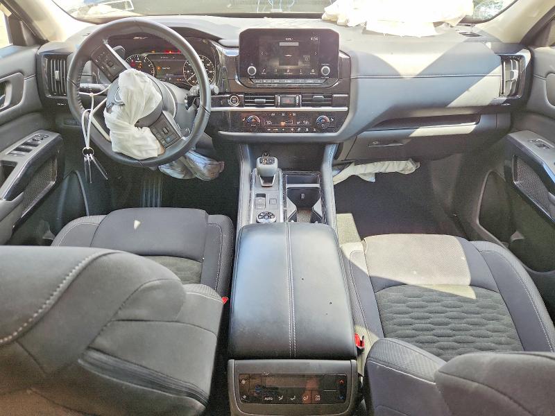 Photo 8 from auction – 2024 NISSAN PATHFINDER with VIN 5N1DR3BC5RC224842