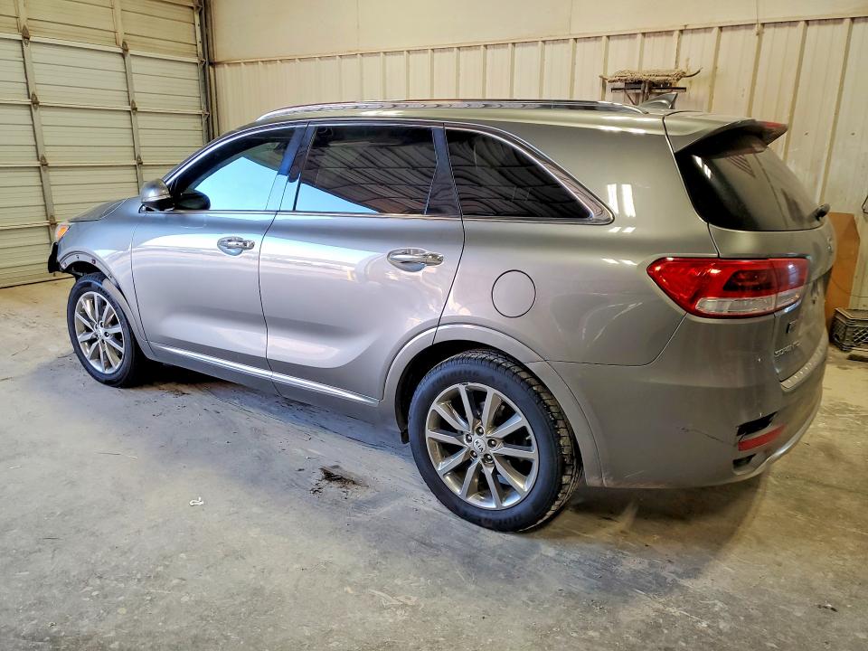 Фото 2 с аукциона – 2017 KIA SORENTO с VIN 5XYPK4A5XHG228670