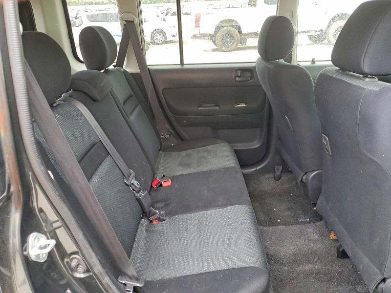 Photo 10 from auction – 2006 SCION XB with VIN JTLKT324864120331