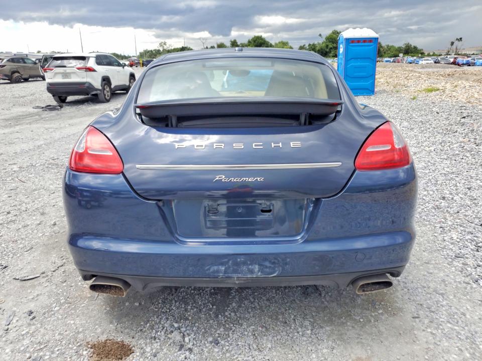 Photo 6 from auction – 2013 PORSCHE PANAMERA with VIN WP0AA2A76DL010237