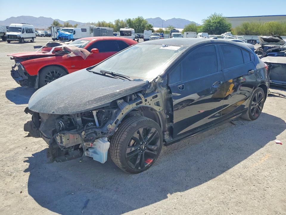 CHEVROLET CRUZE 2018 with VIN 3G1BE6SM8JS639629 - Photo from auction