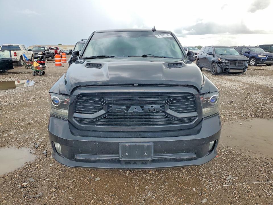 Photo 5 from auction – 2018 RAM 1500 with VIN 3C6JR6CT5JG129083