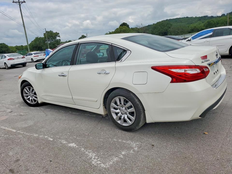 Photo 2 from auction – 2017 NISSAN ALTIMA with VIN 1N4AL3AP4HC142148