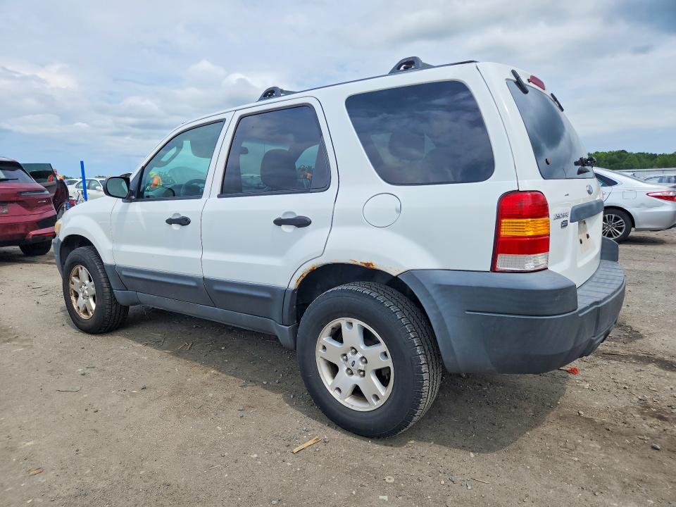 Photo 2 from auction – 2006 FORD ESCAPE with VIN 1FMCU93196KA44680