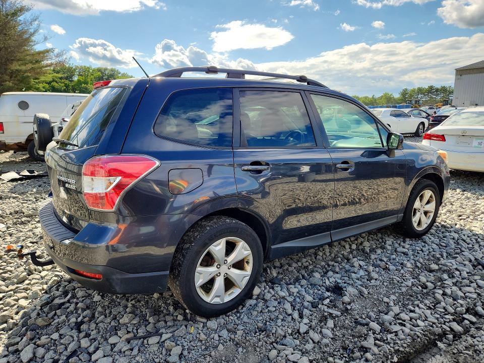 Снимка 3 от търг – 2014 SUBARU FORESTER с VIN JF2SJAEC2EH548574