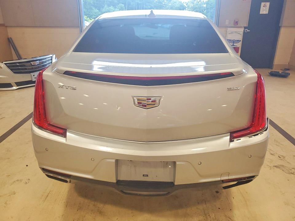 Photo 6 from auction – 2018 CADILLAC XTS with VIN 2G61M5S32J9123693
