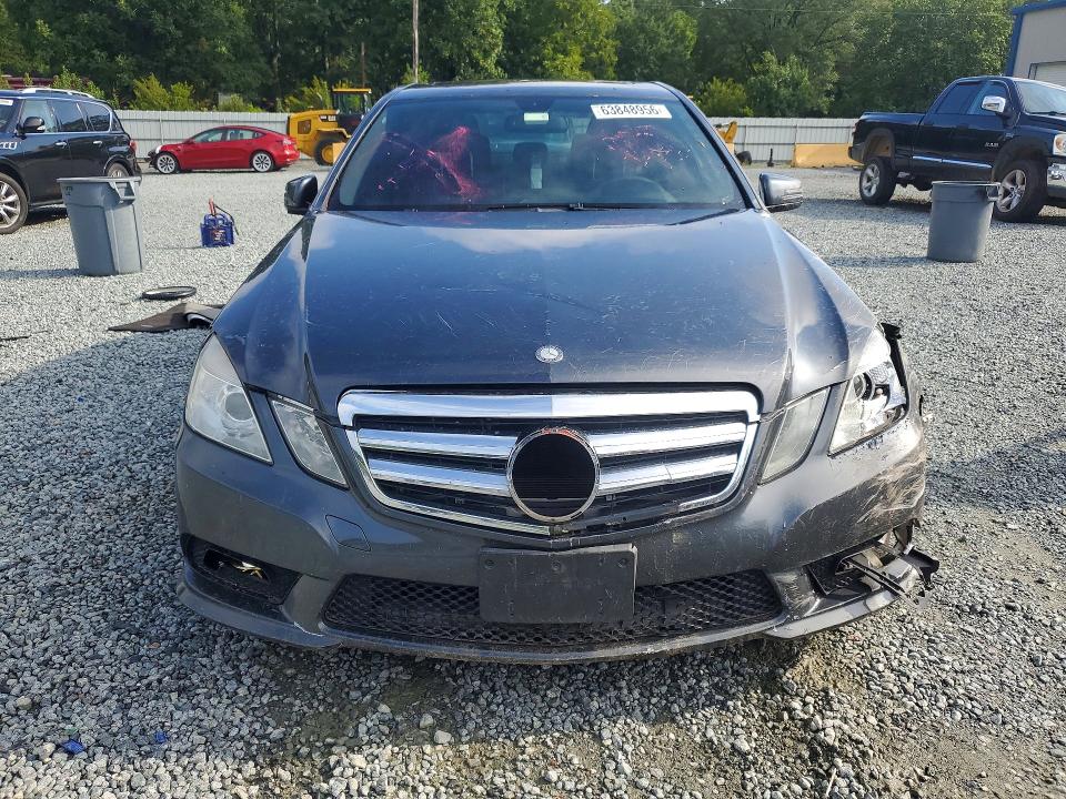 Photo 5 from auction – 2011 MERCEDES-BENZ E with VIN WDDHF5GB5BA391901