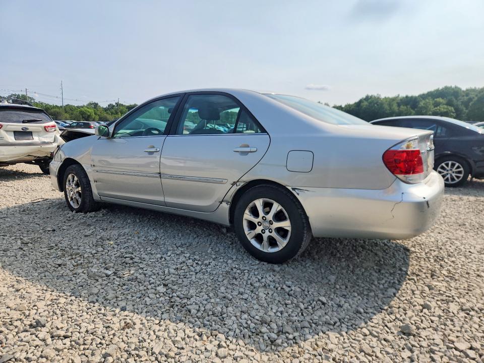 Photo 2 from auction – 2005 TOYOTA CAMRY with VIN 4T1BF30K05U104736