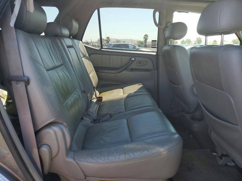 Photo 11 from auction – 2003 TOYOTA SEQUOIA with VIN 5TDBT48A43S176992