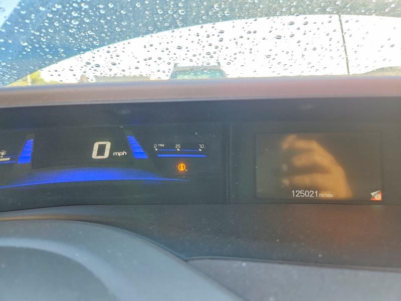 Photo 9 from auction – 2012 HONDA CIVIC with VIN 19XFB2F83CE044907