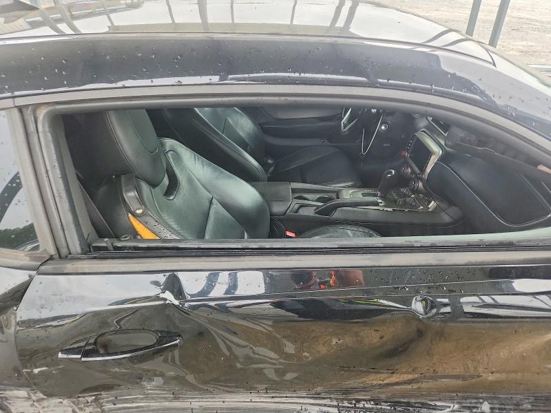 Photo 10 from auction – 2015 CHEVROLET CAMARO with VIN 2G1FF1E38F9173886