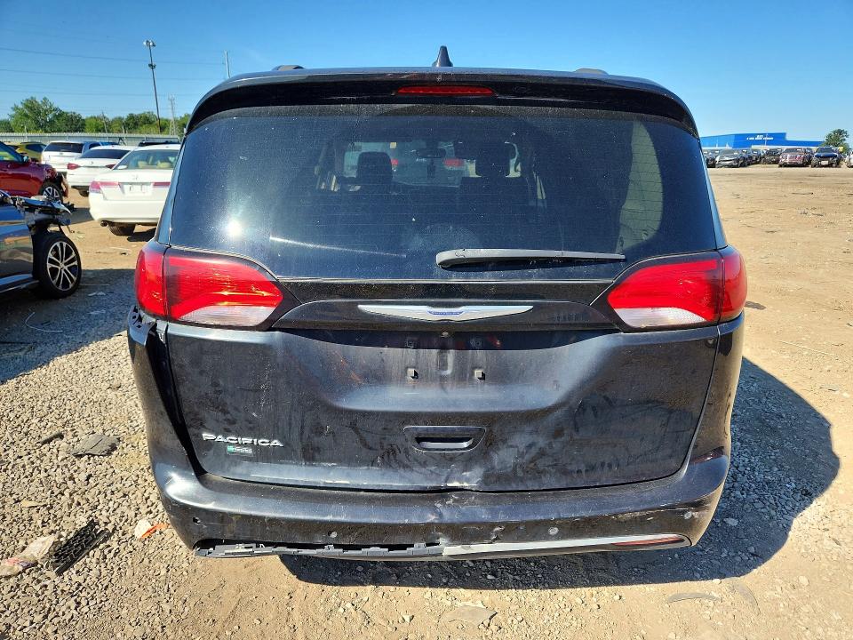 Photo 6 from auction – 2020 CHRYSLER PACIFICA with VIN 2C4RC1BG2LR133593
