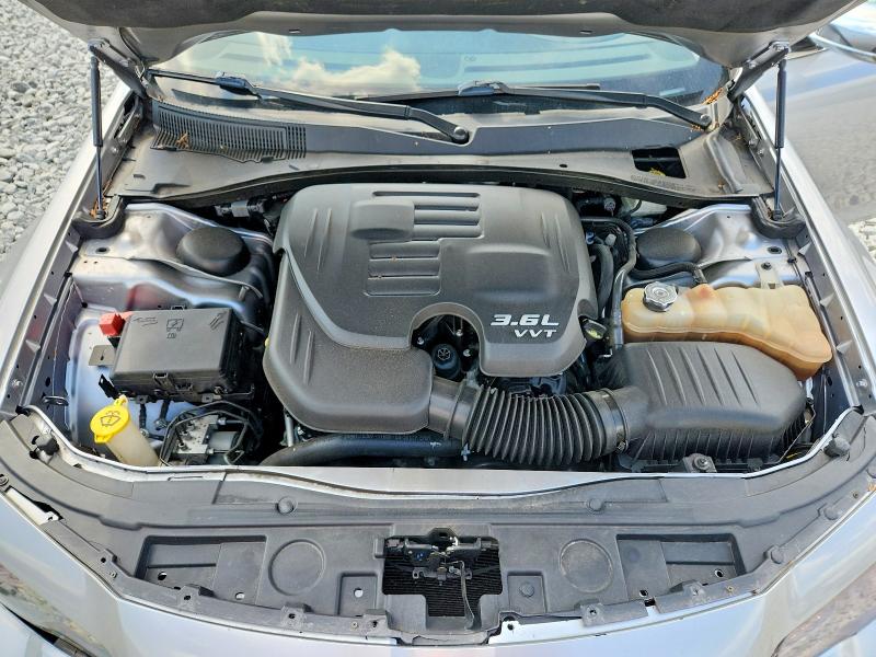 Photo 11 from auction – 2017 CHRYSLER 300C with VIN 2C3CCAEG4HH570305