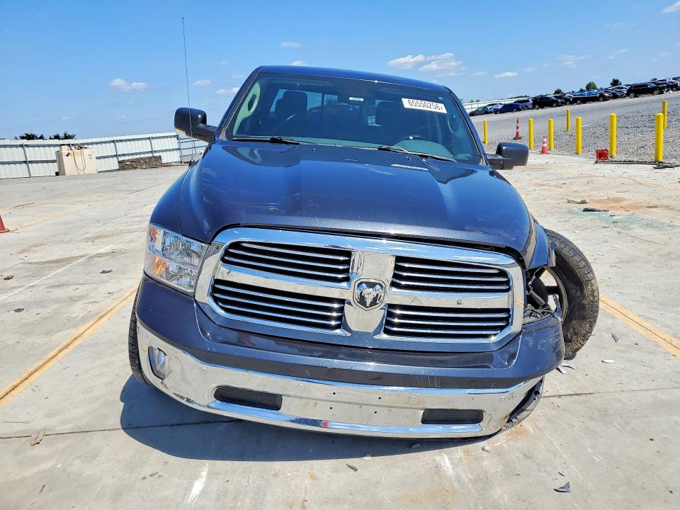 Photo 5 from auction – 2019 RAM 1500 CLASSIC with VIN 1C6RR7TT7KS732278