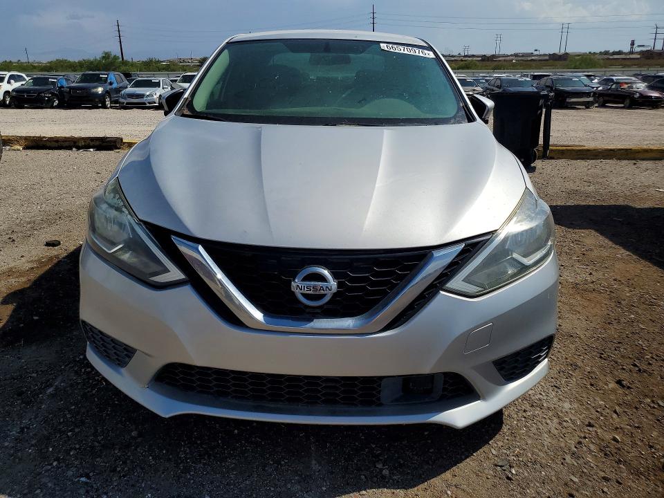 Photo 5 from auction – 2018 NISSAN SENTRA with VIN 3N1AB7AP2JY225453