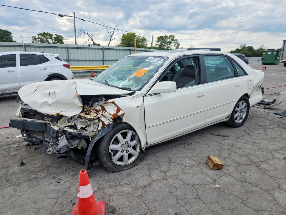 2000 TOYOTA AVALON - Търг №64781526