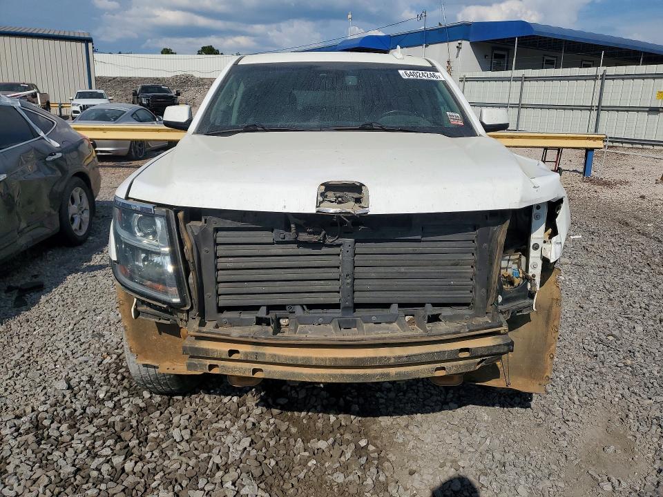 Photo 5 from auction – 2019 CHEVROLET SUBURBAN with VIN 1GNSKHKC1KR314674