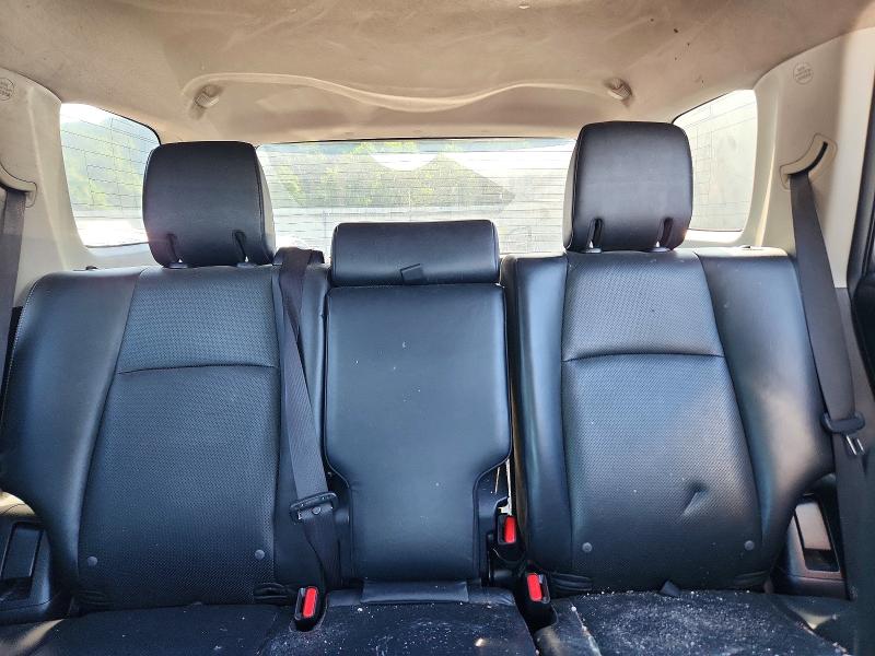 Photo 10 from auction – 2019 TOYOTA 4RUNNER with VIN JTEBU5JRXK5684936