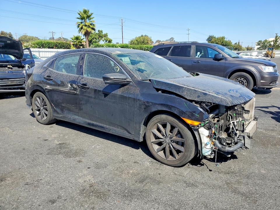 Photo 4 from auction – 2020 HONDA CIVIC with VIN SHHFK7H66LU411798