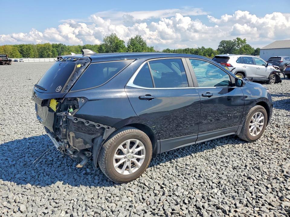 Photo 3 from auction – 2021 CHEVROLET EQUINOX with VIN 3GNAXJEV4ML379367