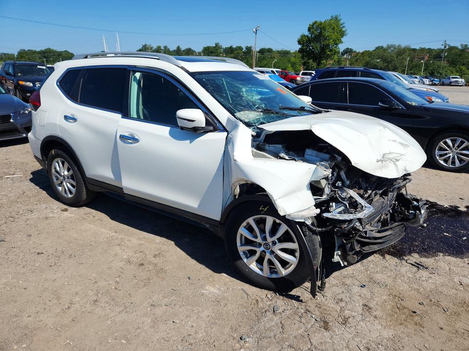 Photo 4 from auction – 2017 NISSAN ROGUE with VIN 5N1AT2MV2HC745318