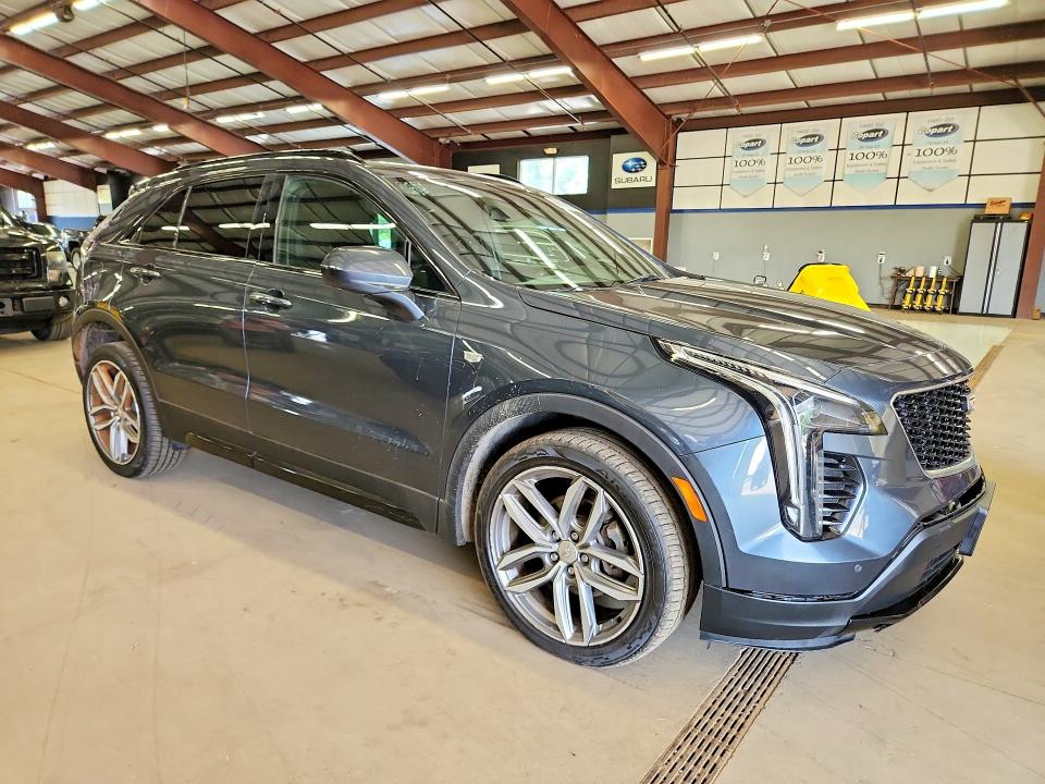 Photo 4 from auction – 2019 CADILLAC XT4 with VIN 1GYFZFR43KF117686