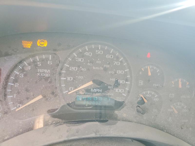 Photo 9 from auction – 2001 CHEVROLET SILVERADO with VIN 2GCEK19T211377907