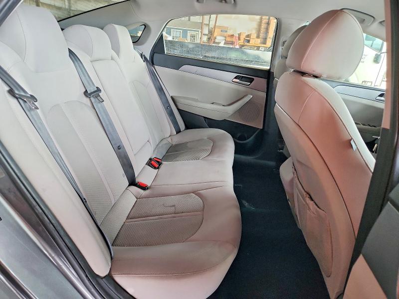Photo 10 from auction – 2019 HYUNDAI SONATA with VIN 5NPE24AF9KH787238
