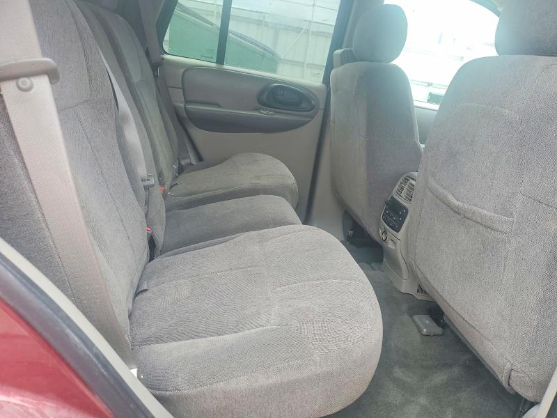 Photo 11 from auction – 2004 CHEVROLET TRAILBLAZER with VIN 1GNDT13S042385590