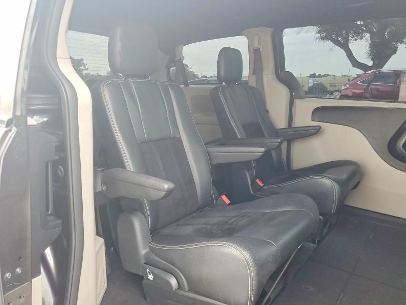 Photo 11 from auction – 2018 DODGE GRAND CARAVAN with VIN 2C4RDGCG4JR300628