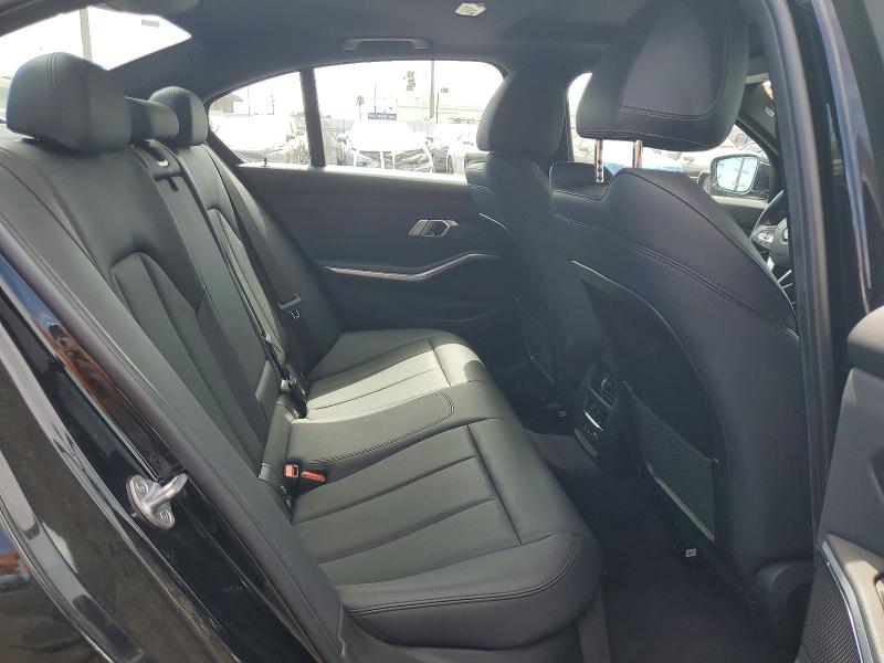 Photo 10 from auction – 2019 BMW 330I with VIN WBA5R1C58KFH31476