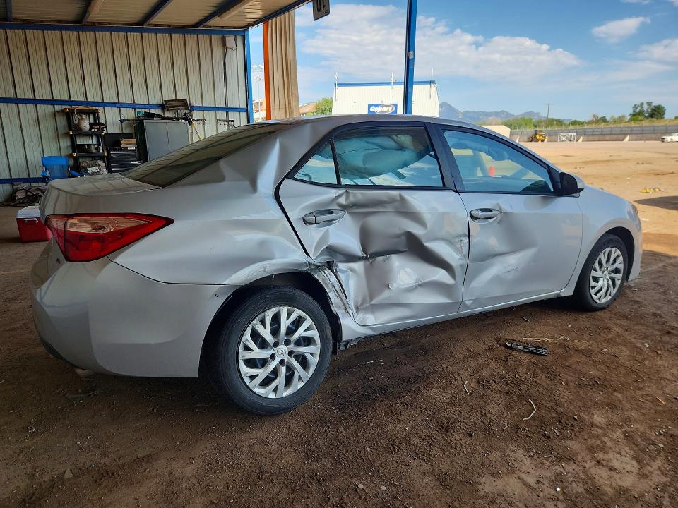 Photo 3 from auction – 2018 TOYOTA COROLLA with VIN 5YFBURHE0JP790540