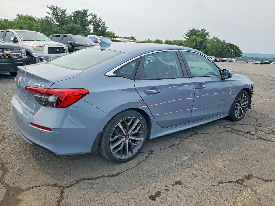 Photo 3 from auction – 2022 HONDA CIVIC with VIN 2HGFE1F96NH302226