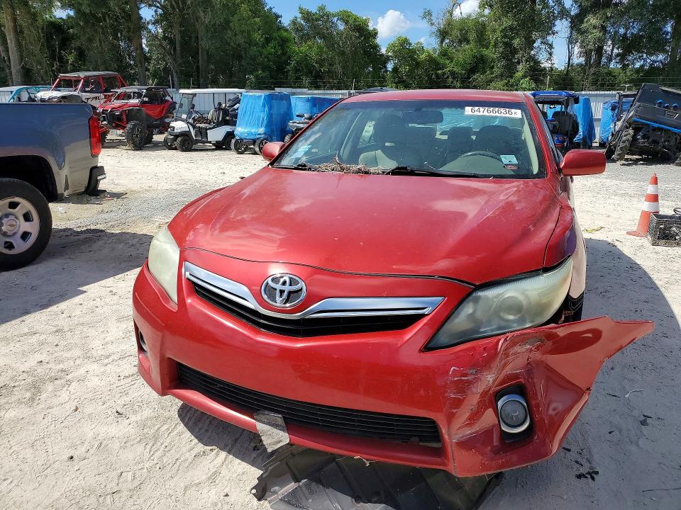 Photo 5 from auction – 2011 TOYOTA CAMRY with VIN 4T1BB3EK8BU129724