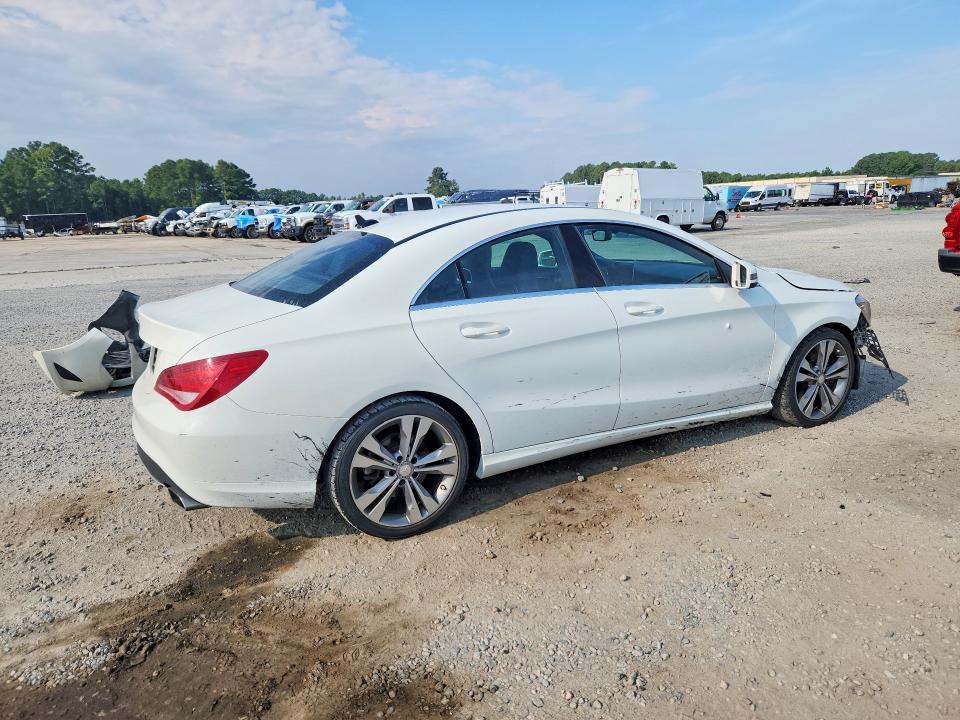 Photo 3 from auction – 2014 MERCEDES-BENZ CLA with VIN WDDSJ4EB5EN030179