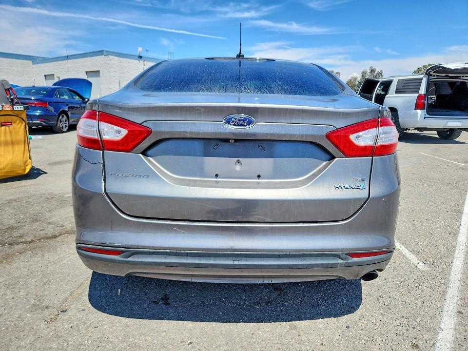 Фото 6 с аукциона – 2014 FORD FUSION с VIN 3FA6P0LU2ER195519