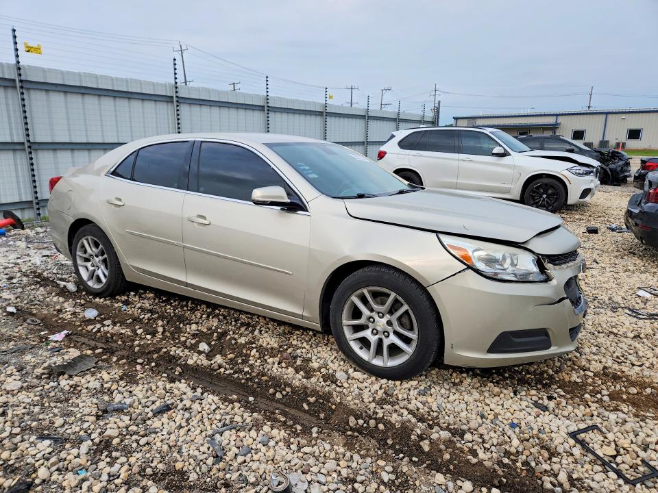 Photo 4 from auction – 2015 CHEVROLET MALIBU with VIN 1G11C5SL4FF195924