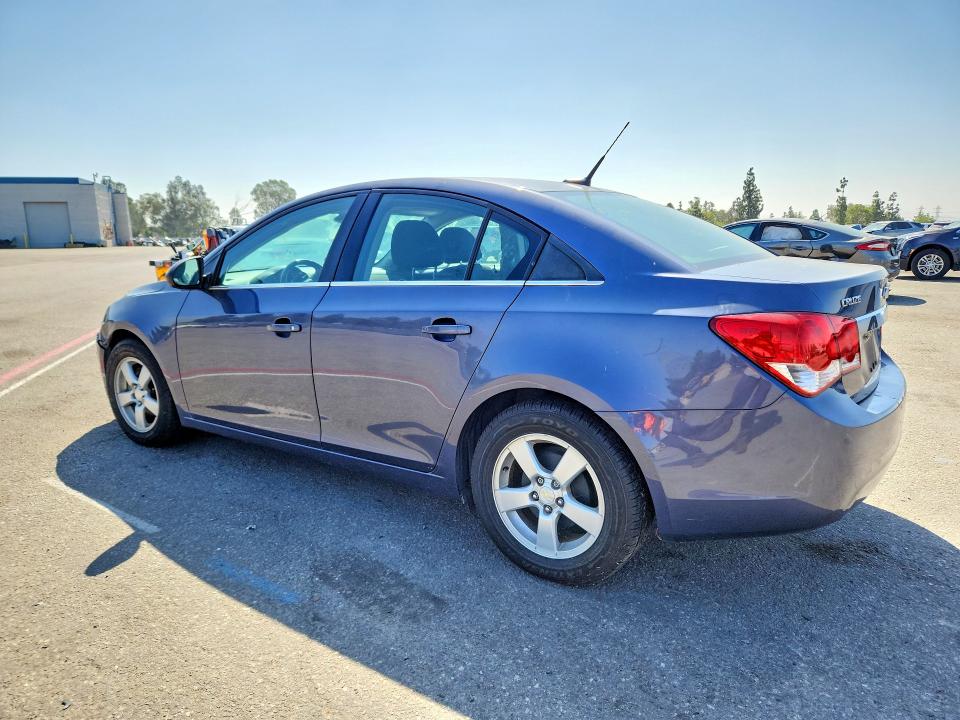 Photo 2 from auction – 2014 CHEVROLET CRUZE with VIN 1G1PC5SB3E7380055