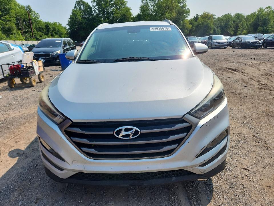 Снимка 5 от търг – 2016 HYUNDAI TUCSON с VIN KM8J3CA44GU139884
